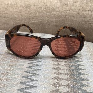 FENDI Vintage Sunglasses - Mocha Swirl (FS 111)